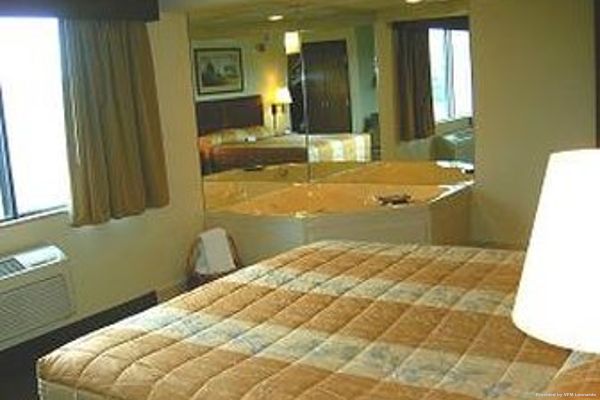 Hotel GrandStay Madelia